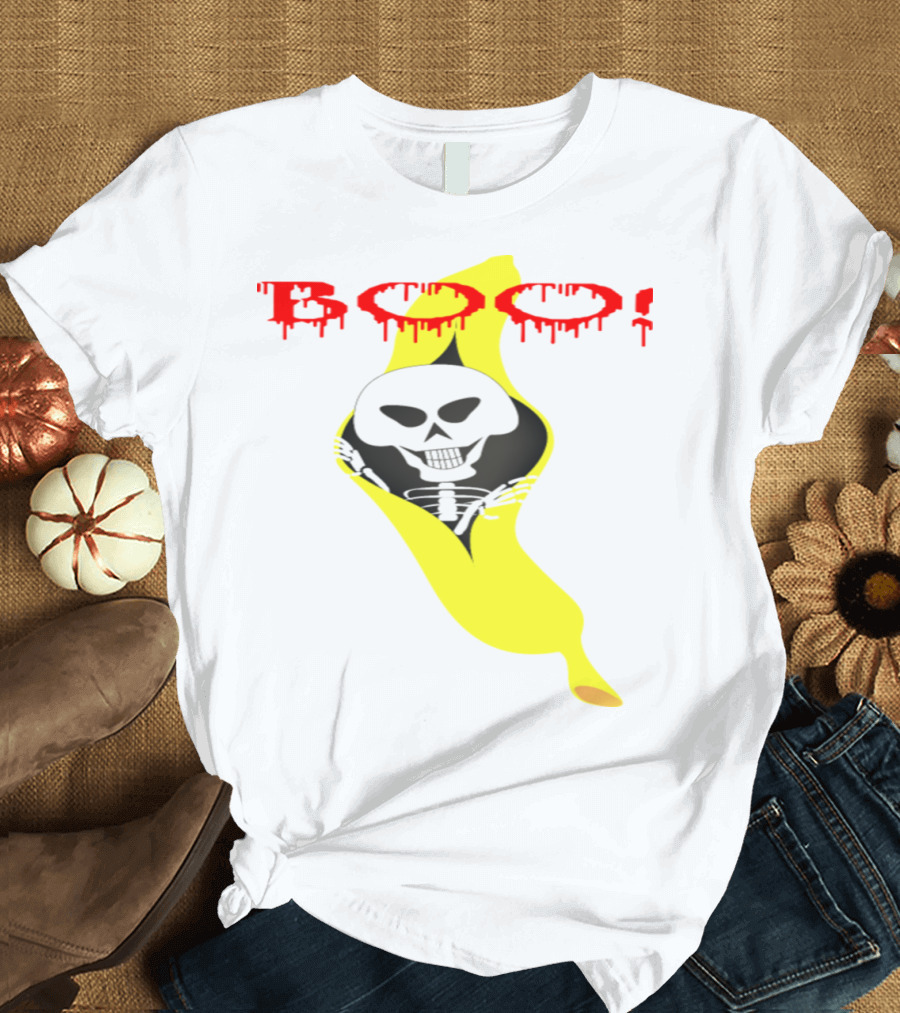 Boo Halloween Trick or Treat Scary Banana Skeleton T-Shirt