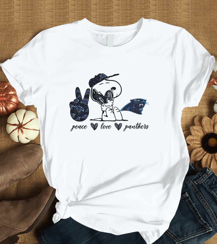 Peace Love Carolina Panthers Snoopy Fan T-Shirt