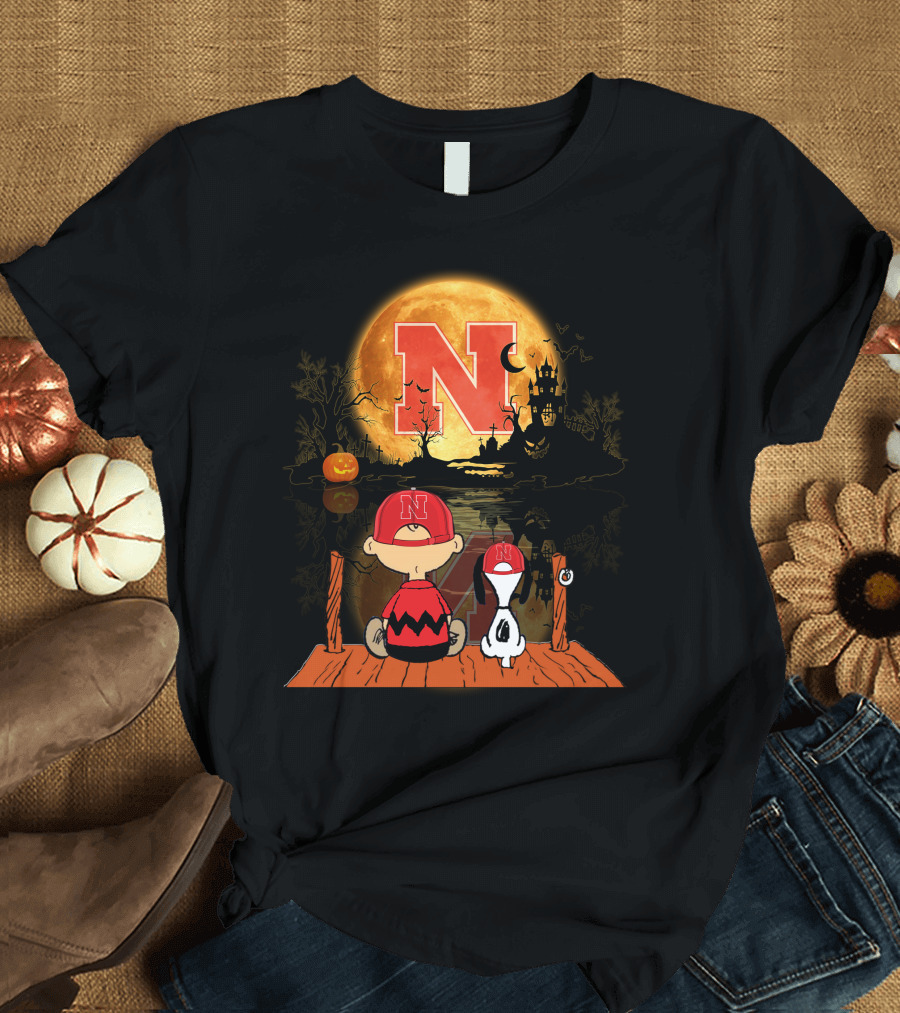 Nebraska Cornhuskers Halloween Peanuts Moon 495 L1TTT T-Shirt