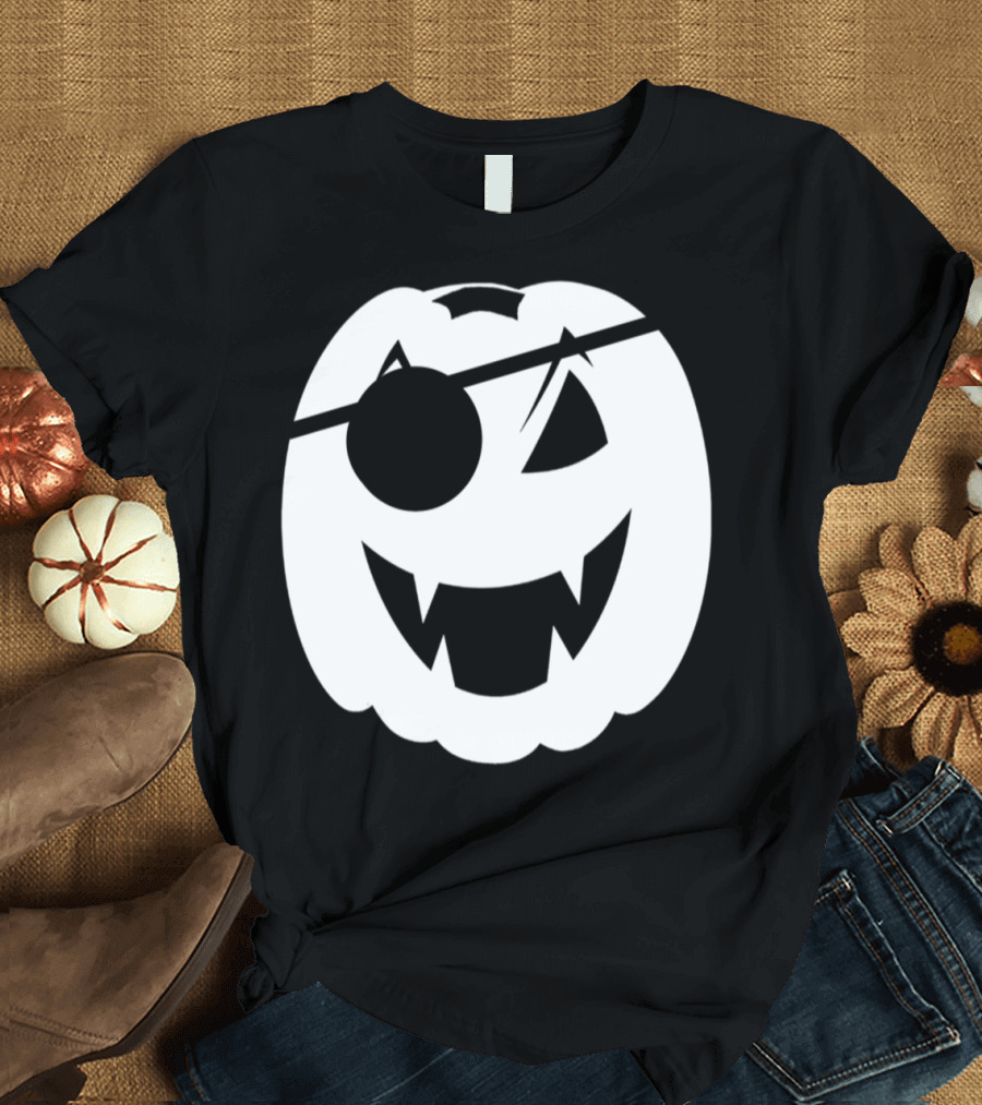 Pumpkin Pirate Eyepatch Jack-O'-Lantern Halloween T-Shirt