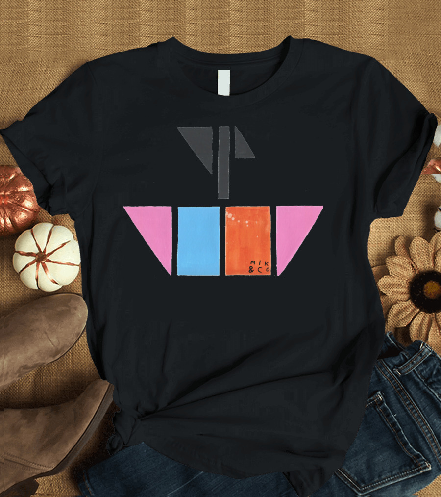 MIK and CO The Yacht Abstract Geometric T-Shirt