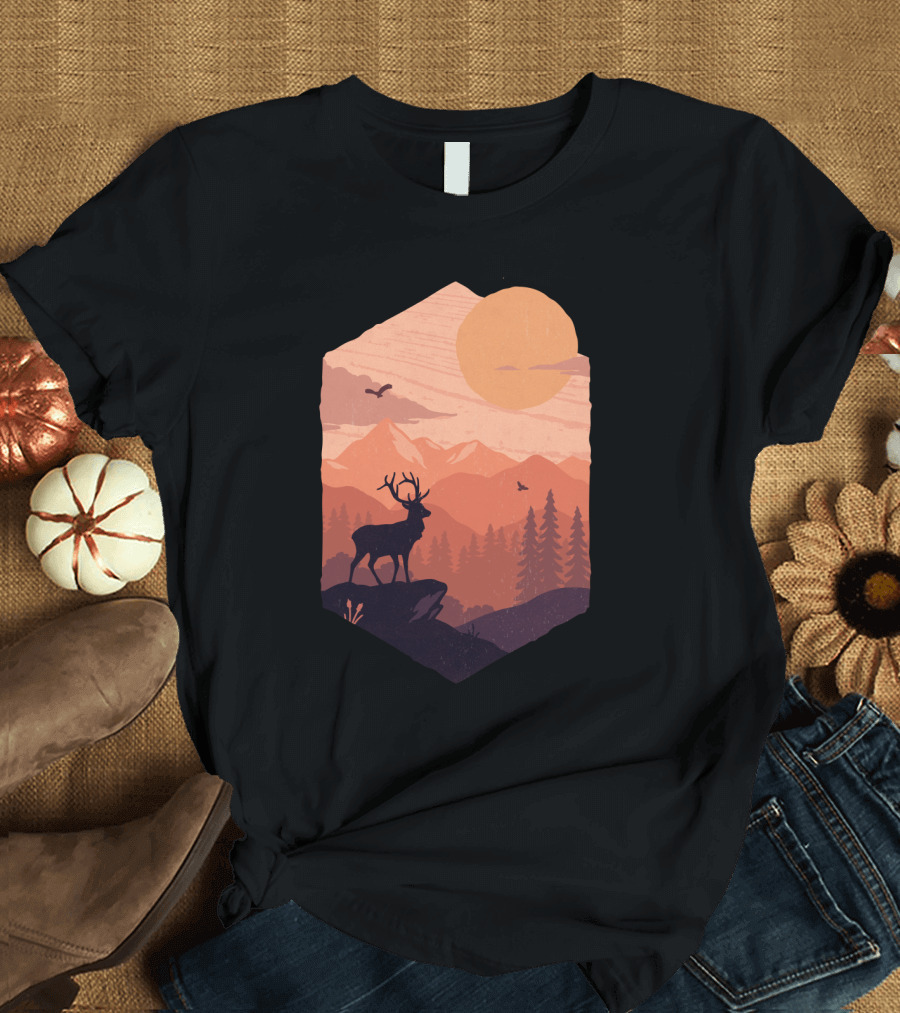Sunset Silhouette with Deer and Mountains in Golden Sun Scene T-Shirt