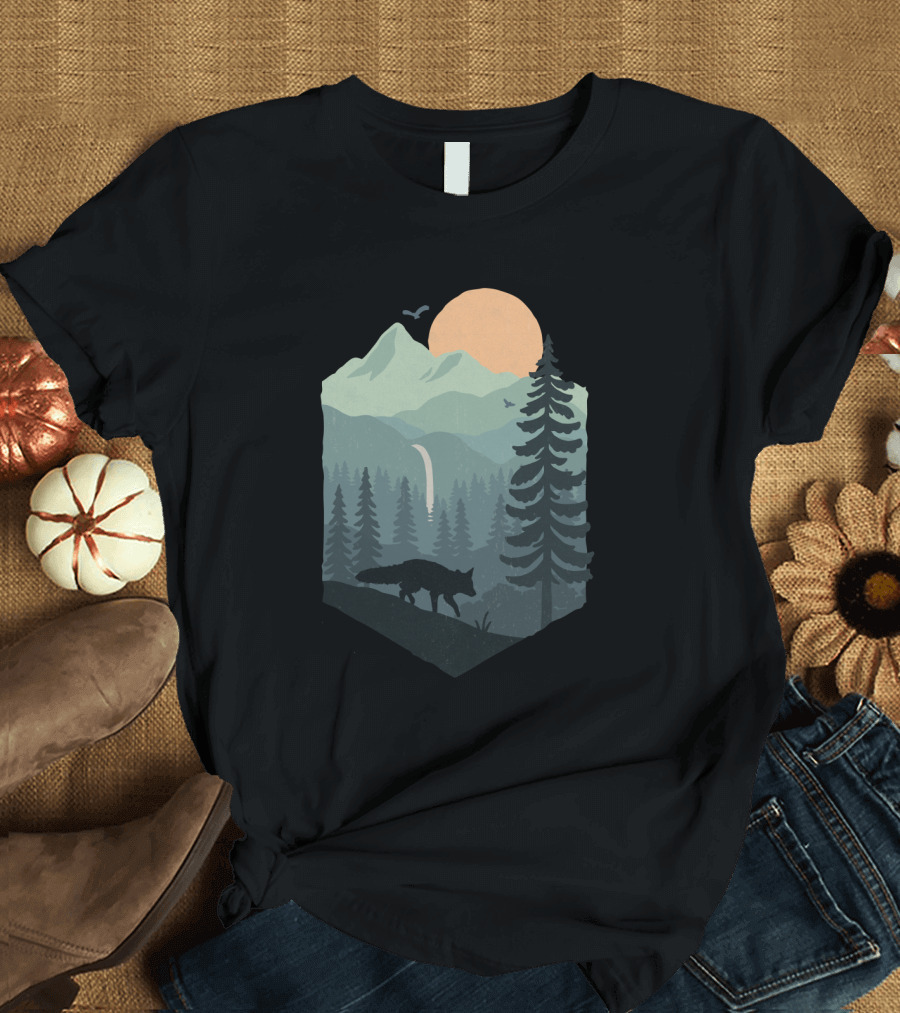 Blue Ridges Sunrise with Mountains Forest and Silhouette of a Fox T-Shirt