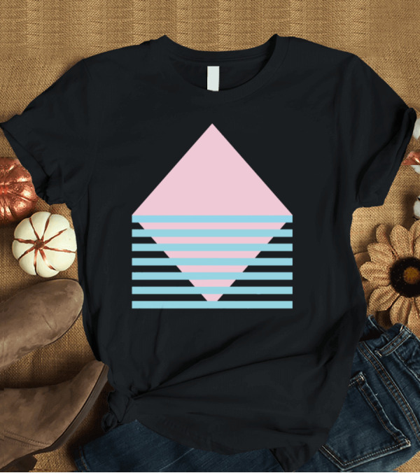T-Shirt: Retro Pastel Geometric Ocean Mountain Stripes T-Shirt Retro Pastel Geometric Ocean Mountain Stripes T-Shirt