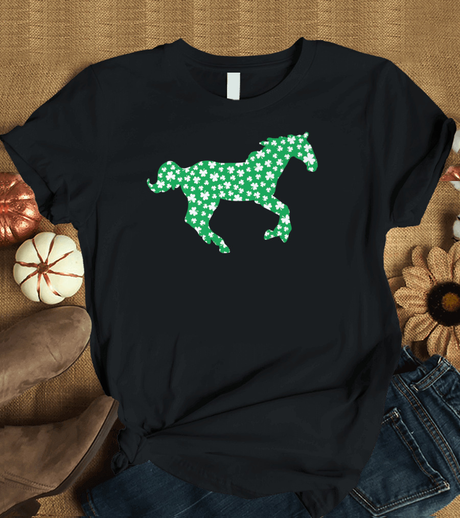 Arabian Horse Clover Pattern St Patrick's Day Pet Lovers T-Shirt