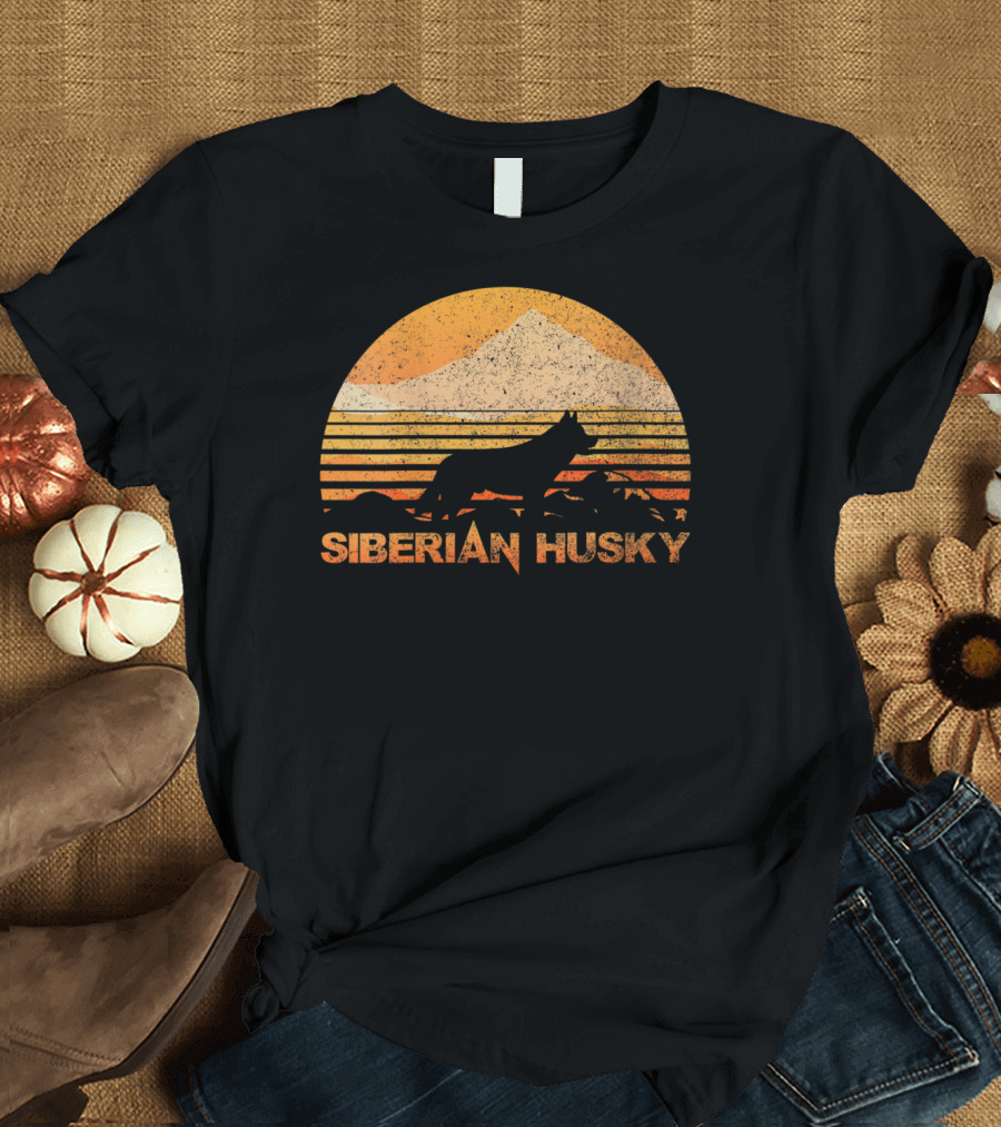 Siberian Husky Vintage Lover Mountain T-Shirt