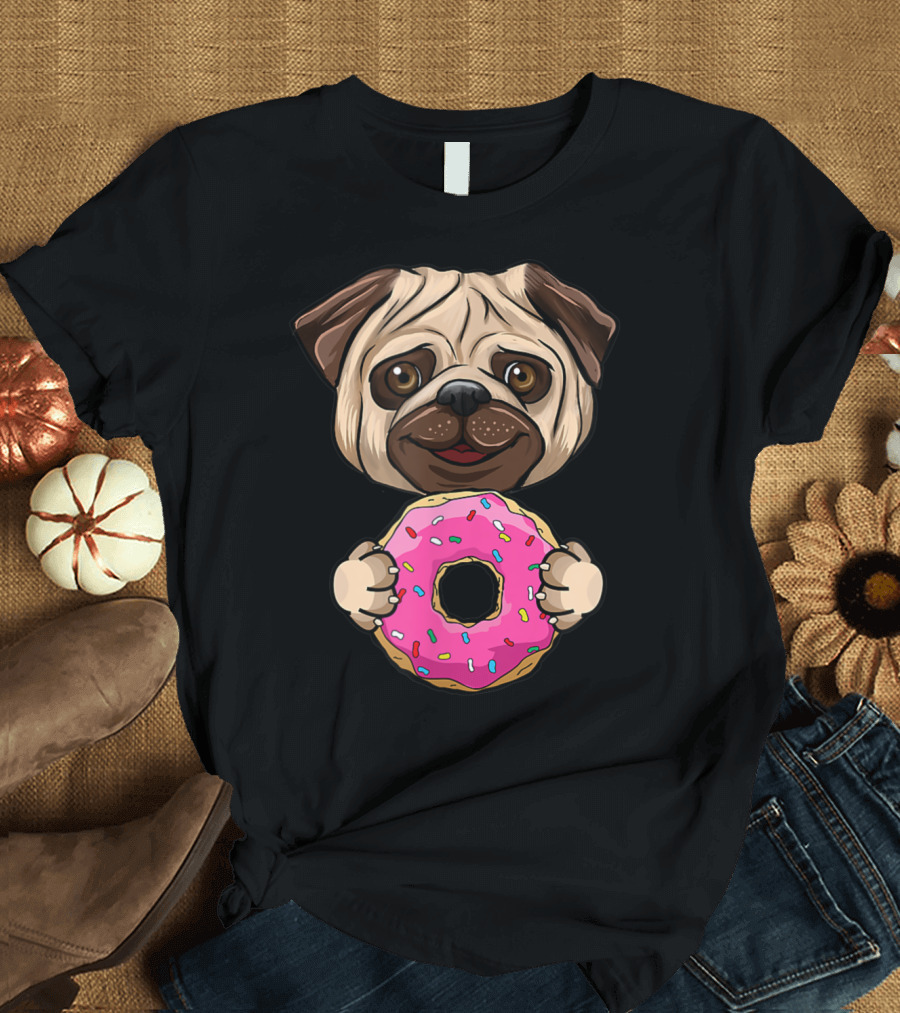 Doughnut Lover Unique Cute Giant Pug Mania T-Shirt