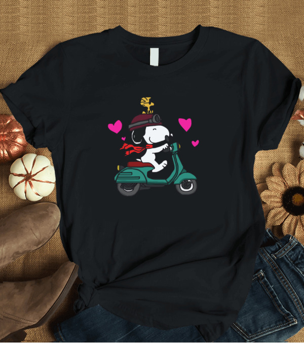 T-Shirt: Snoopy Riding Scooter with Hearts and Woodstock T-Shirt Snoopy Riding Scooter with Hearts and Woodstock T-Shirt