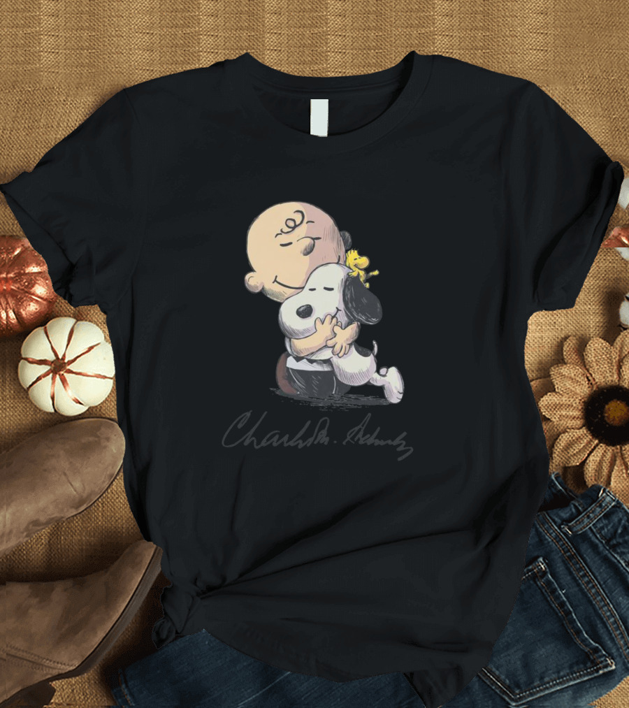 Charlie Brown Hugging Snoopy Woodstock Signature Charlie Brown Snoopy T-Shirt
