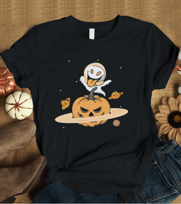 T-Shirt: Pumpkin Planet with Ghostly Astronaut and Orbiting Pumpkins T-Shirt Pumpkin Planet with Ghostly Astronaut and Orbiting Pumpkins T-Shirt