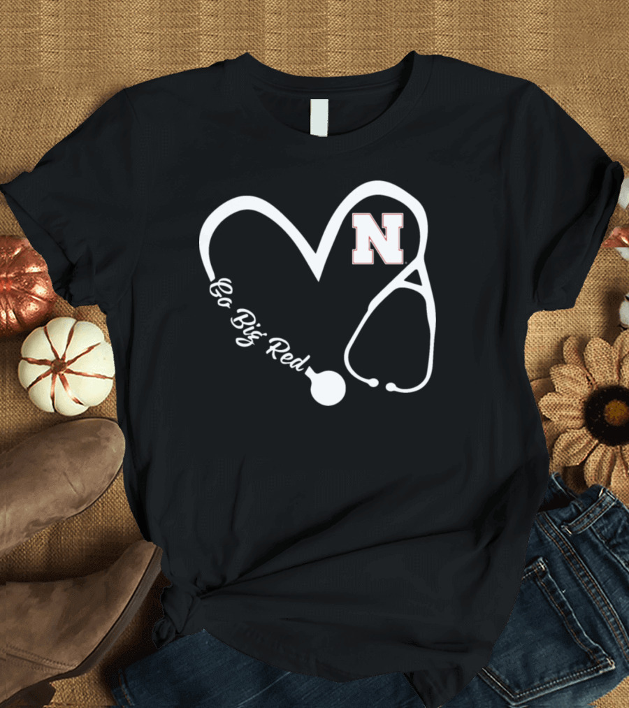 Nebraska Cornhuskers Go Big Red Nurse Stethoscope Heart N T-Shirt