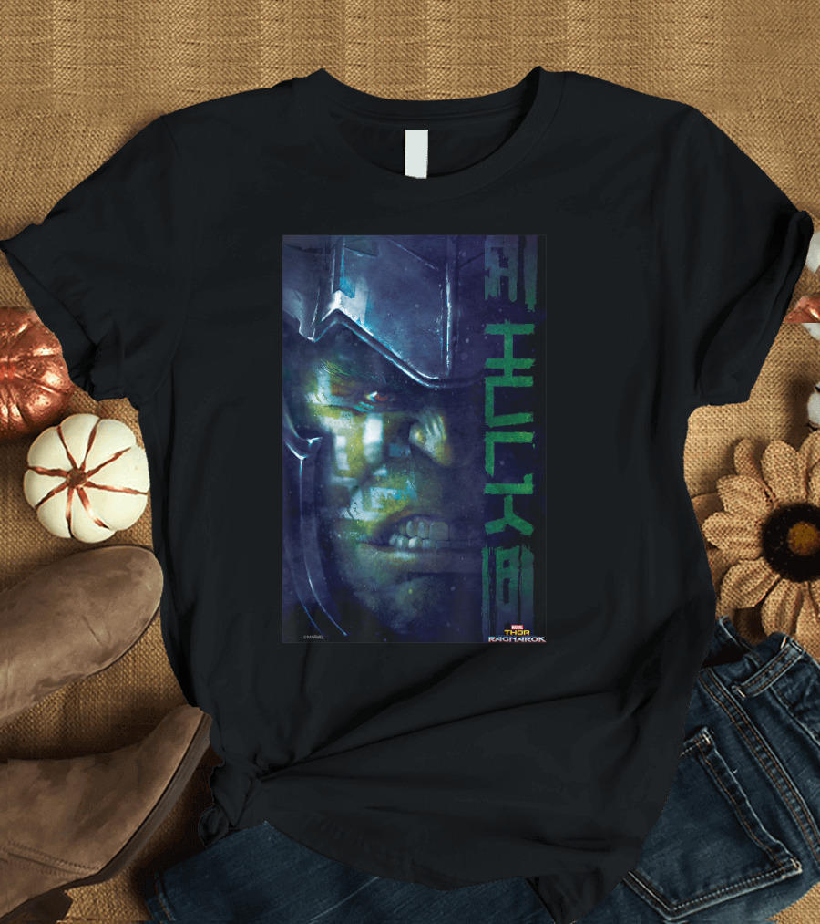 Marvel Thor Ragnarok Hulk Gladiator Half Profile Helmeted Hulk Stark Green Face T-Shirt