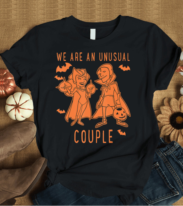 T-Shirt: Wandavision We Are An Unusual Couple Halloween Marvel T-Shirt Wandavision We Are An Unusual Couple Halloween Marvel T-Shirt