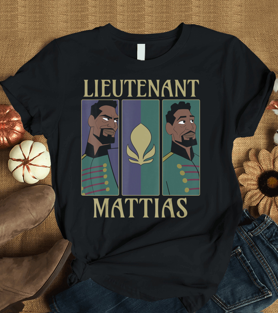 Lieutenant Mattias Frozen 2 Character Portrait Panels T-Shirt