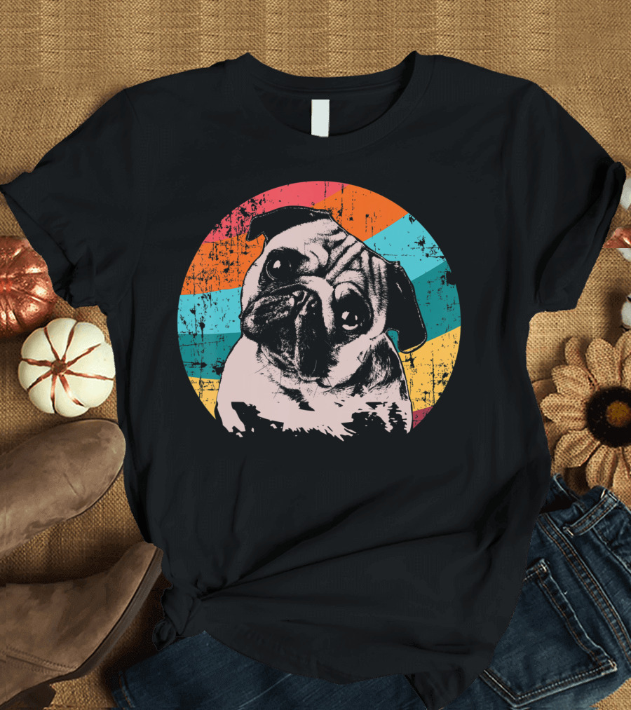 Pug Vintage Retro Rainbow Circle T-Shirt