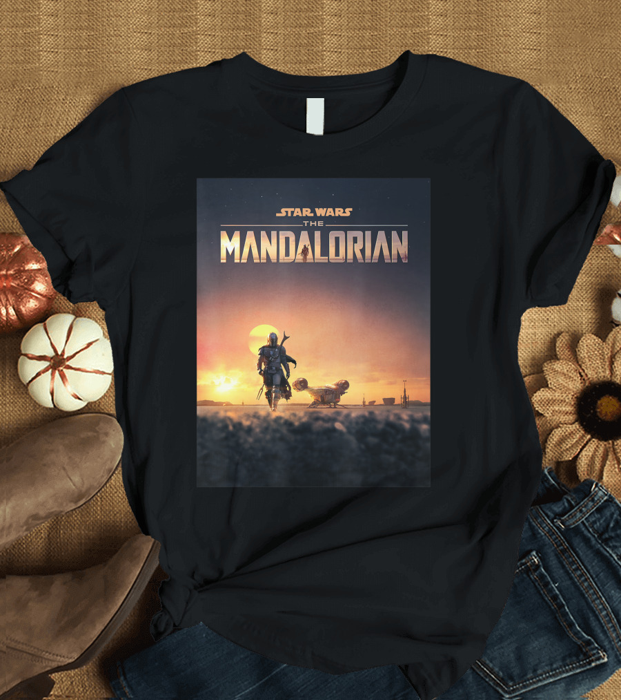 Star Wars The Mandalorian Sunset Scene with Spaceship and Character T-Shirt