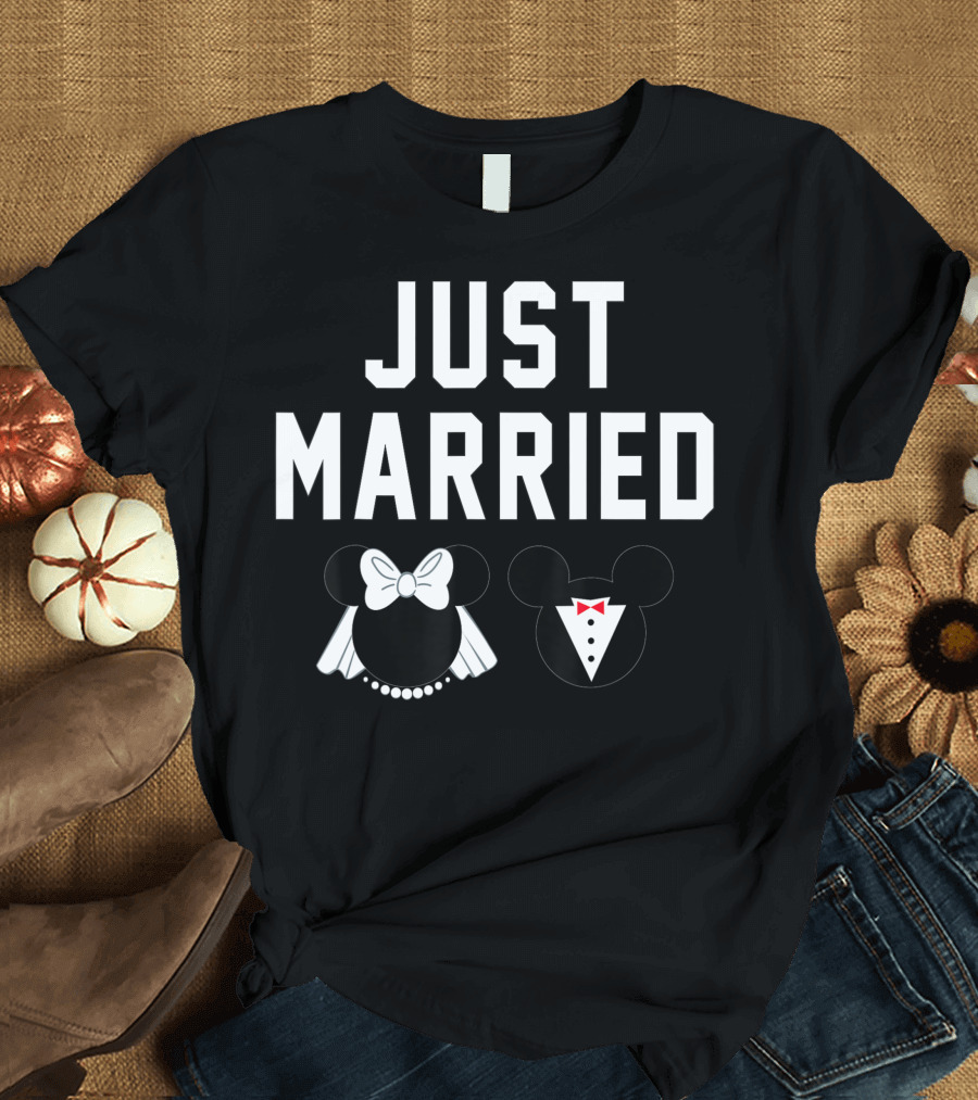 Disney Bridal Just Married Mickey and Minnie Ears T-Shirt