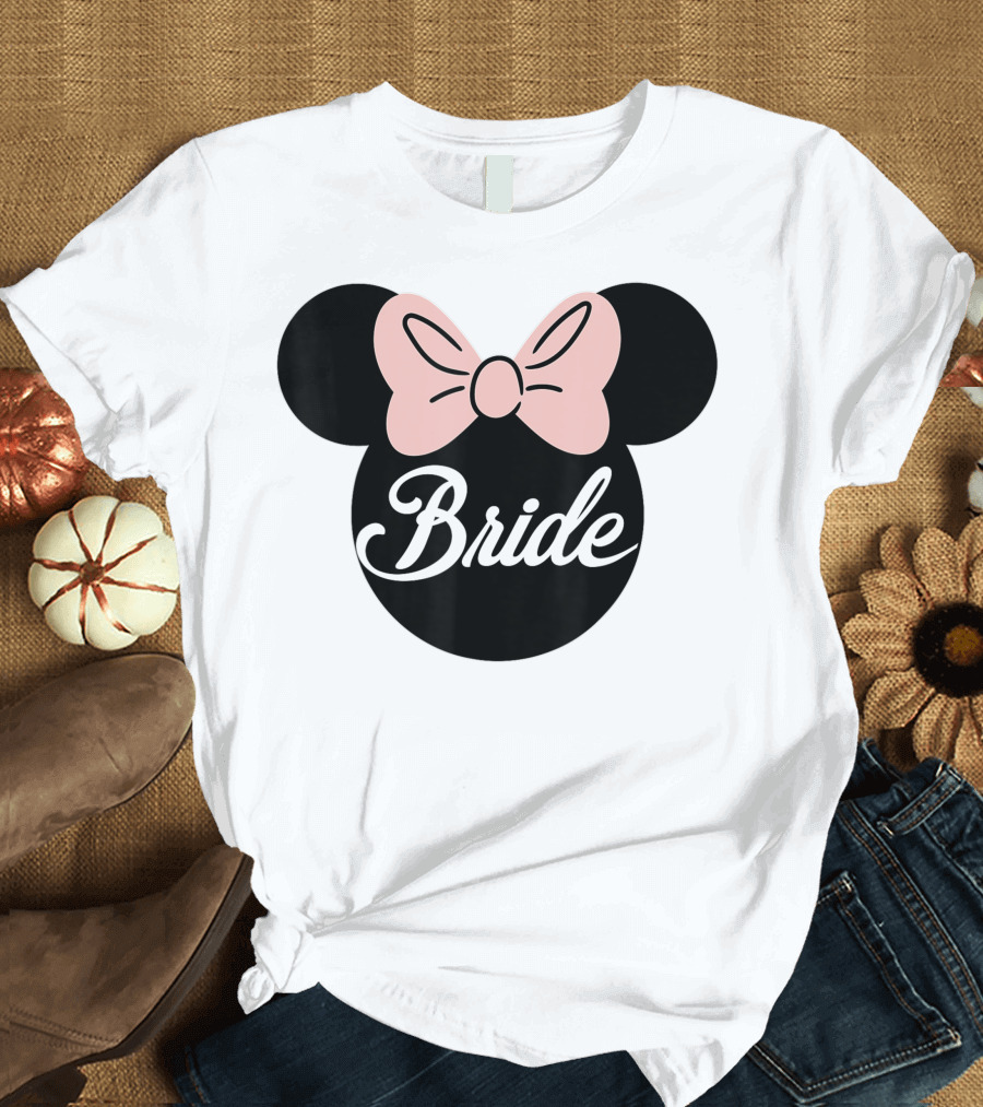 Disney Bridal Minnie Bride Bow Ears Bride T-Shirt