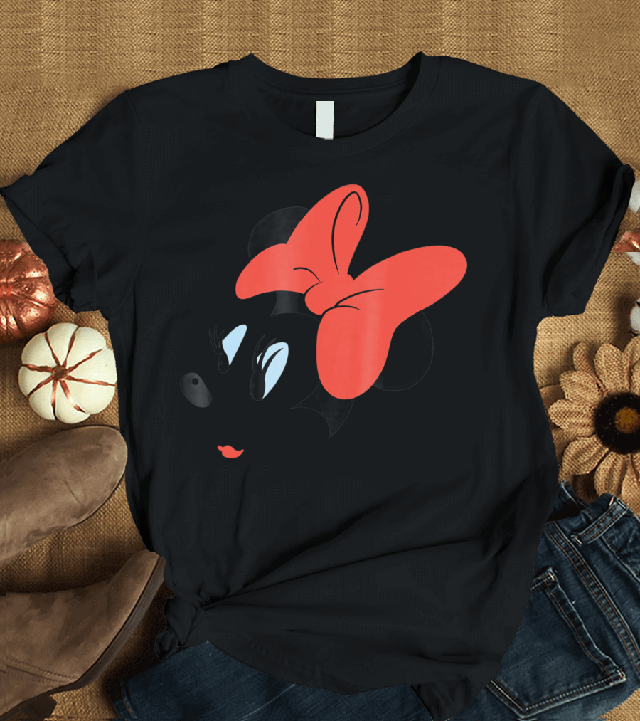 Disney Minnie Mouse Iconic Red Bow Eyelashes T-Shirt
