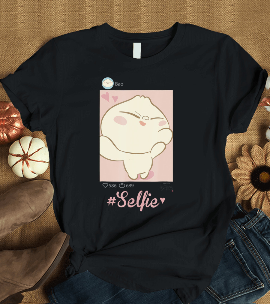Disney Pixar Bao Selfie Heart Emoji Bao Character Fan Image T-Shirt