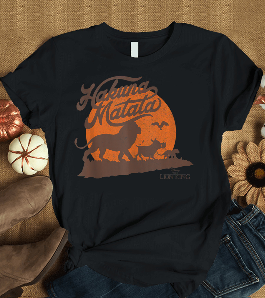 Disney The Lion King Hakuna Matata Simba Timon Pumba Silhouette Sunset T-Shirt