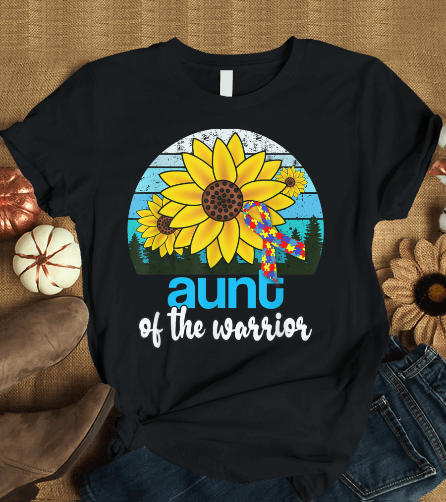 Aunt of the Warrior with Autism Sunflower and Puzzle T-Shirt