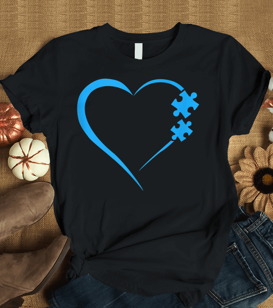 Autism Awareness Autism Mom Love Heart Puzzle T-Shirt