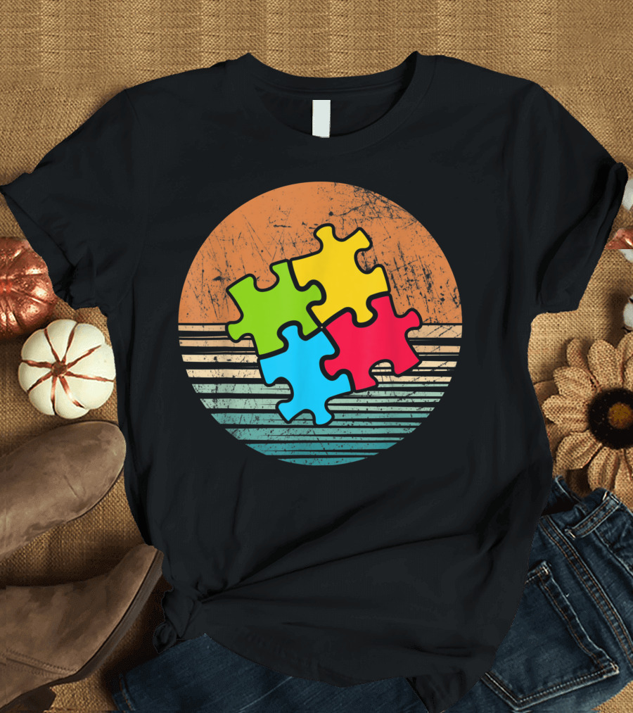 Cute Vintage Autism Awareness Puzzle Pieces Sunburst T-Shirt