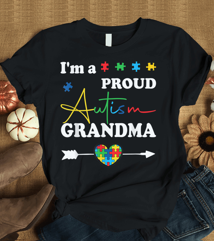 I'm A Proud Autism Grandma Colorful Puzzle Heart Arrow T-Shirt