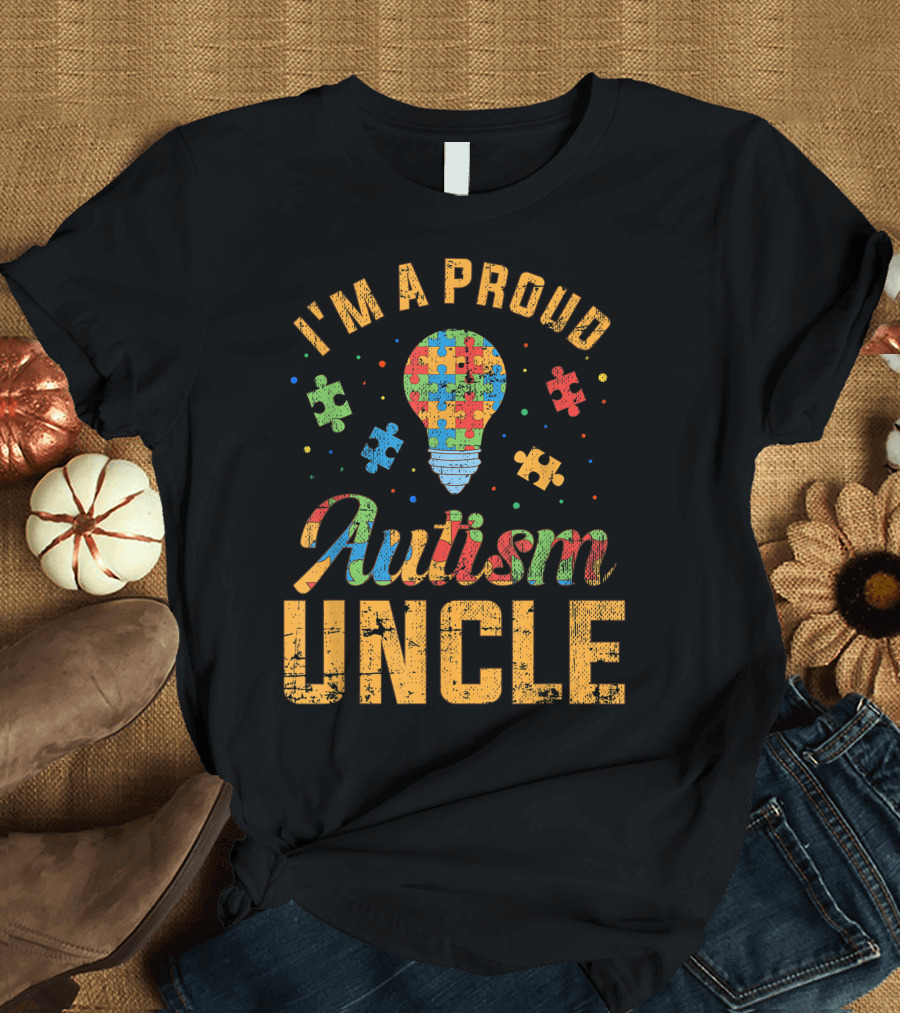 I'm A Proud Autism Uncle Autism Awareness Puzzle Lightbulb T-Shirt
