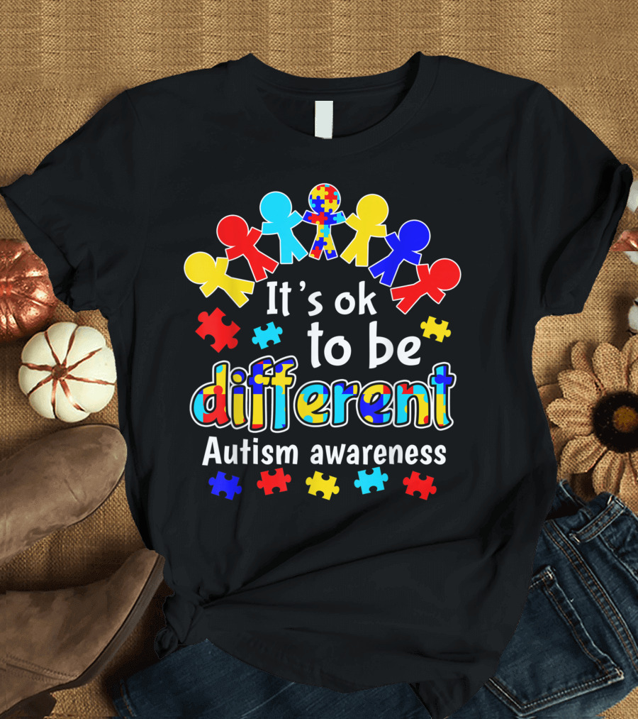 It's Ok To Be Different Autism Awareness Puzzle Pieces Human Figures T-Shirt