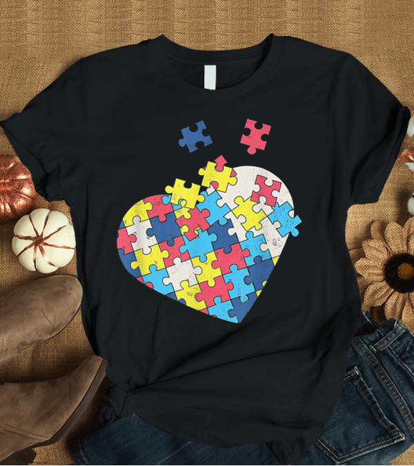 T-Shirt: Love Autism Awareness Heart Puzzle Pieces T-Shirt Love Autism Awareness Heart Puzzle Pieces T-Shirt