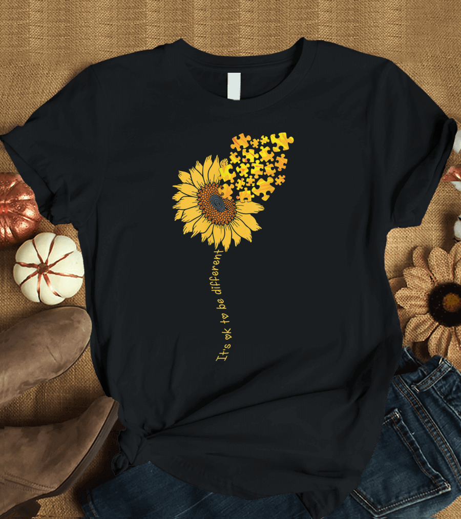 Love Sunflower It's Ok to Be Different Puzzle Autism Awareness Mom Daughter T-Shirt