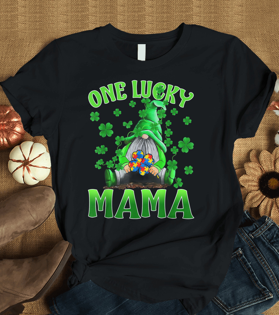 One Lucky Mama Gnome Autism Puzzle Clover T-Shirt