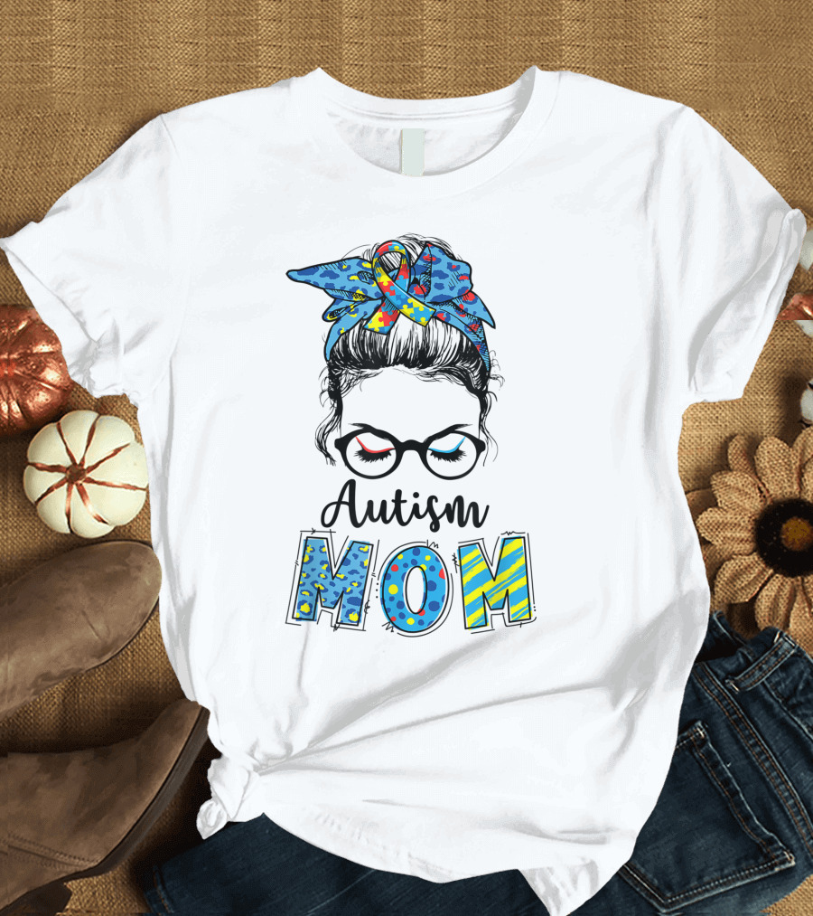 Autism Mom Messy Bun Glasses Colorful Ribbon Pattern Awareness T-Shirt