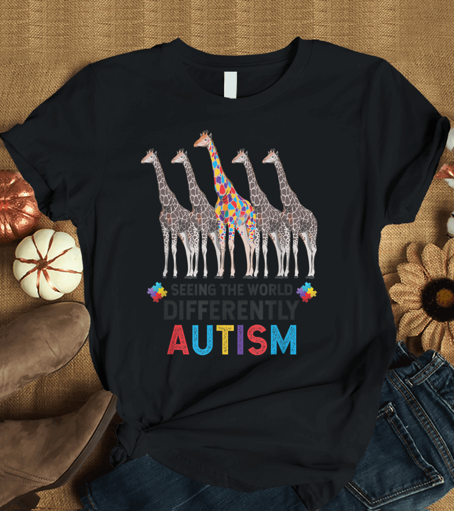 Seeing The World Differently Autism Giraffe Colorful Awareness Puzzle T-Shirt