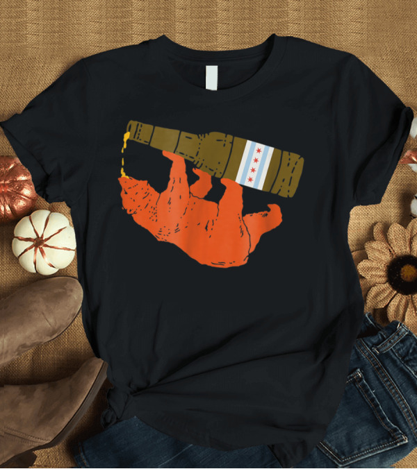 T-Shirt: Bear with Beer Bottle Featuring Chicago Flag T-Shirt Bear with Beer Bottle Featuring Chicago Flag T-Shirt