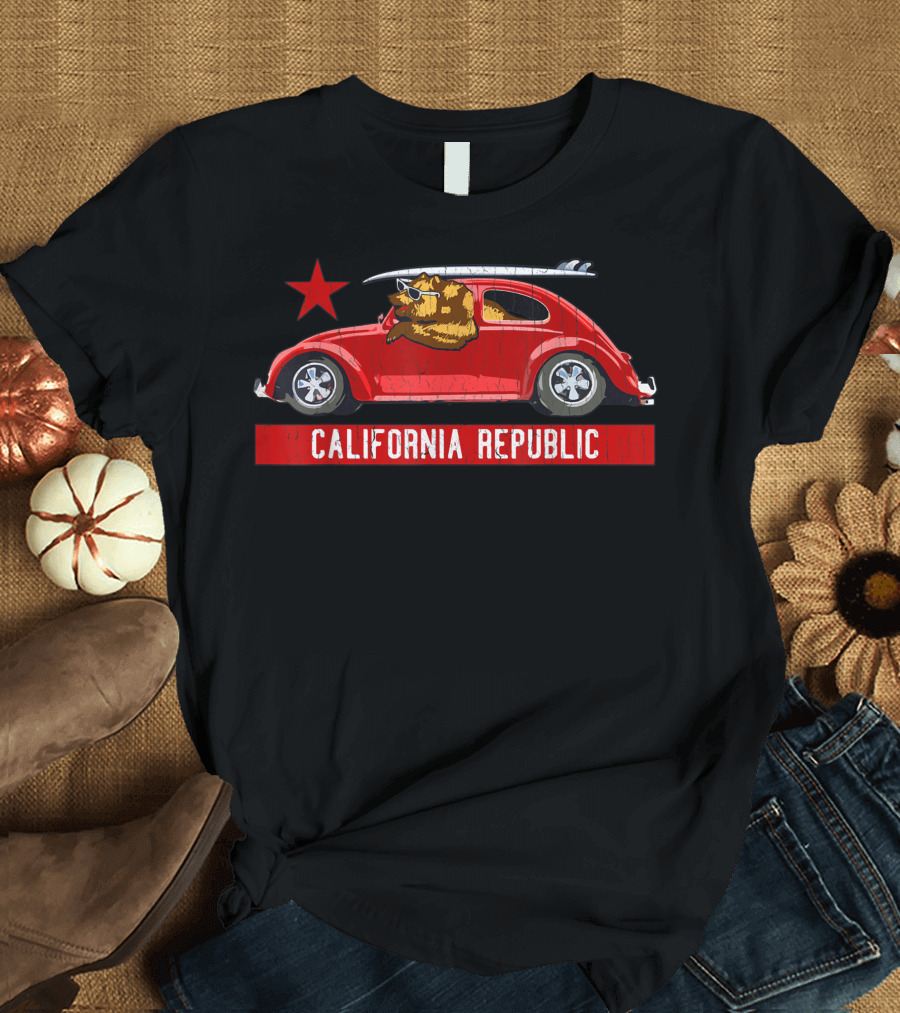 California Republic Surfer Bear Vintage Red Car T-Shirt
