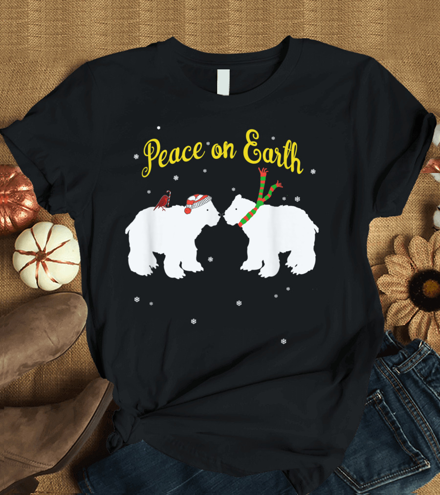 Christmas Polar Bears Peace on Earth Holiday Xmas T-Shirt