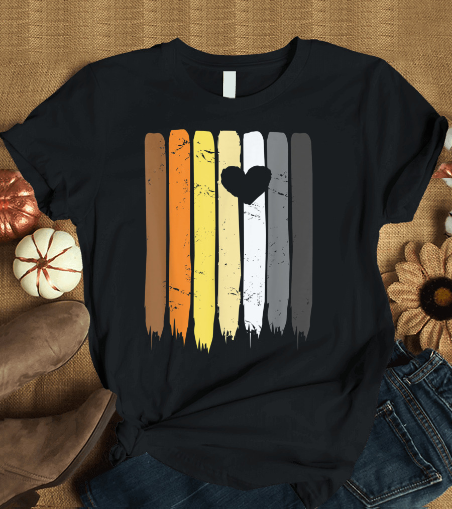 Distressed Bear Flag Heart Gay Pride Stripes T-Shirt