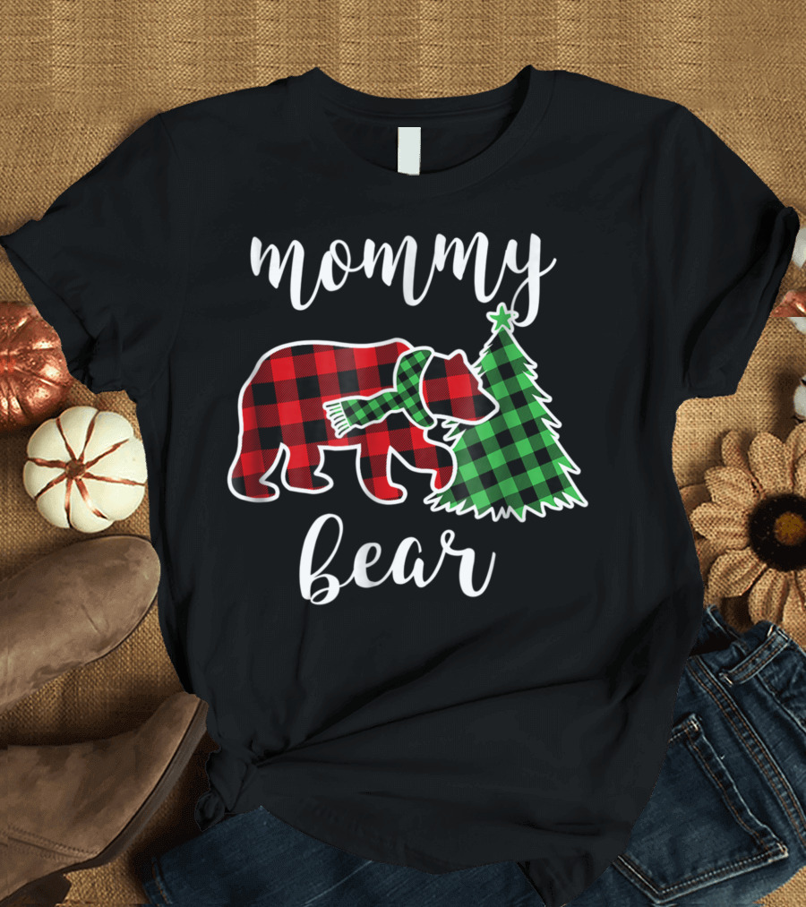 Mommy Bear Red Plaid Buffalo Family Christmas Tree Scarf T-Shirt