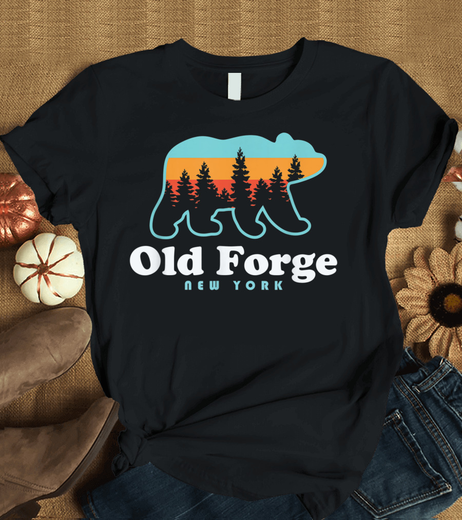 Old Forge New York Adirondacks Bear Silhouette Forest Sunset T-Shirt