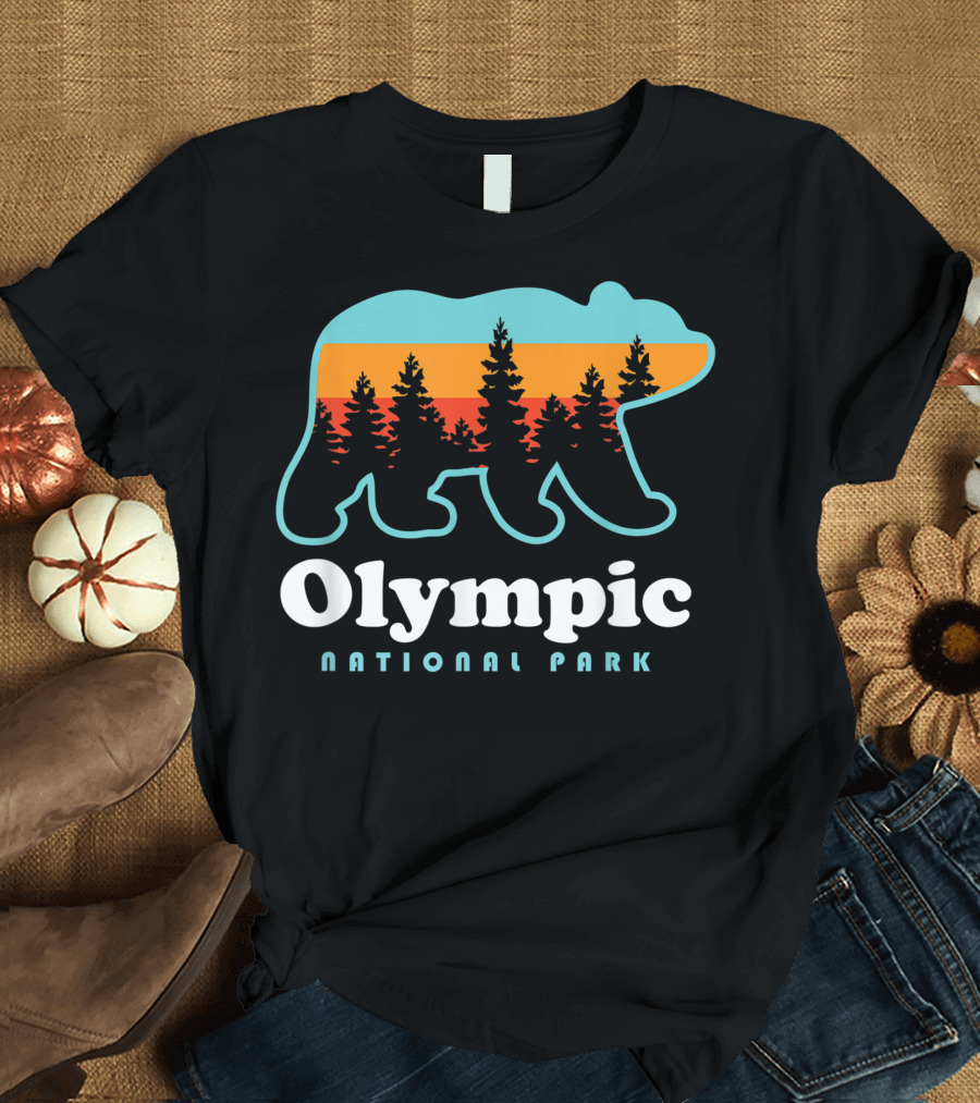 Olympic National Park Bear Silhouette with Sunset and Trees T-Shirt
