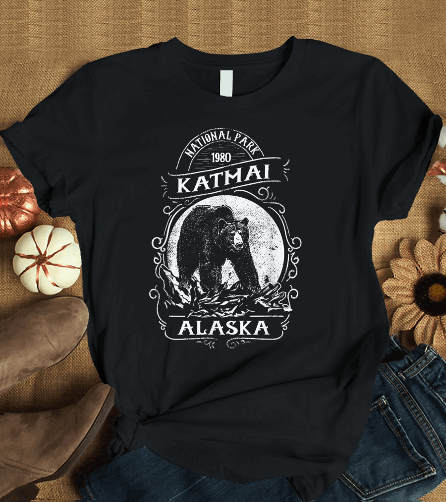 Katmai National Park 1980 Bear Alaska T-Shirt