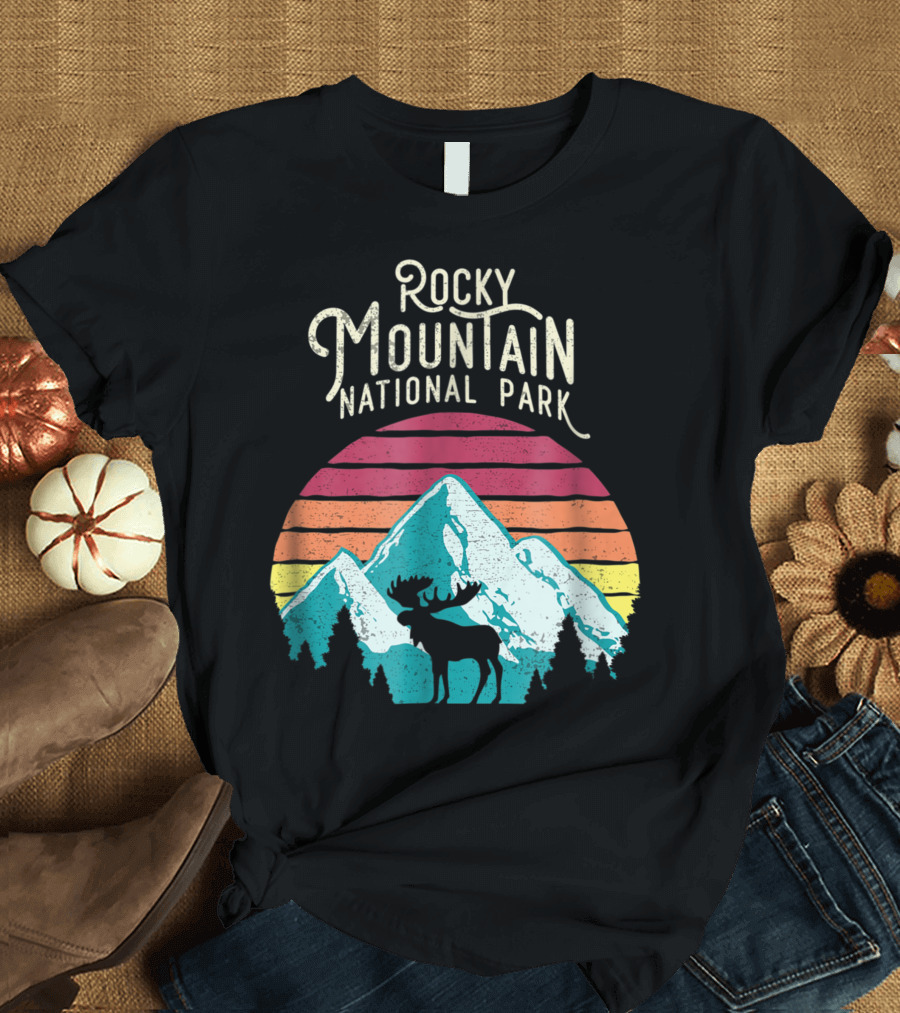 Rocky Mountain National Park Vintage Moose with Sunset Stripes and Mountain T-Shirt
