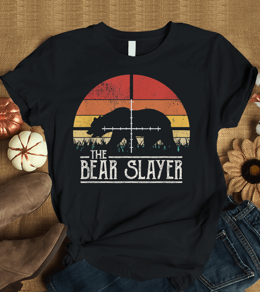 The Bear Slayer Vintage Sunset Bear Hunting Target T-Shirt
