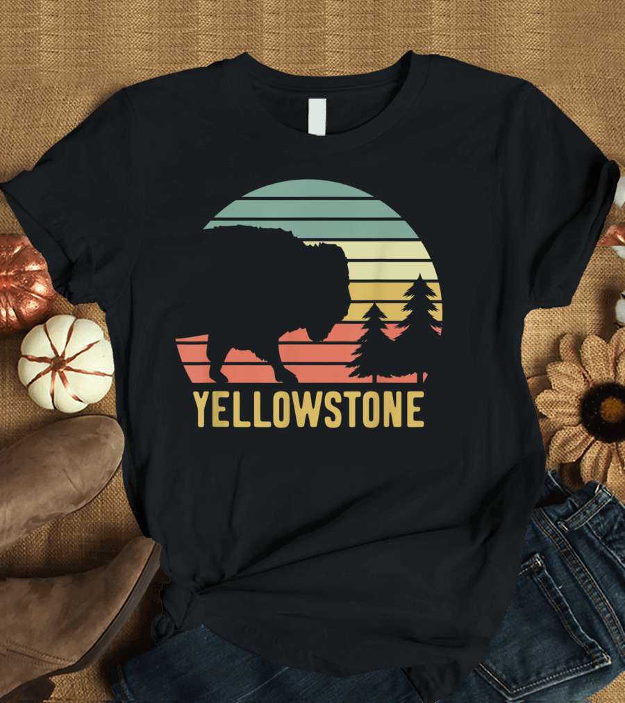 Yellowstone National Park Vintage Sunset Buffalo Pines T-Shirt