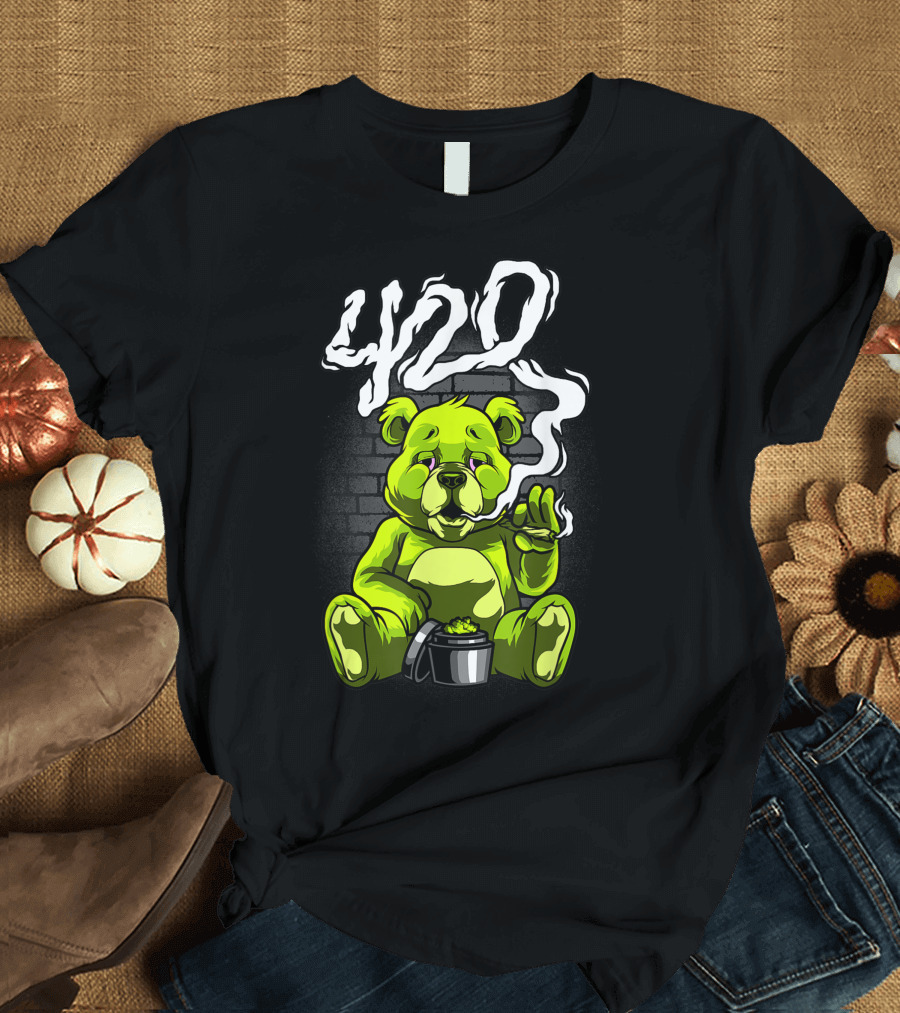420 Weed Bear Stoned Teddy Cannabis Joint Smoking T-Shirt