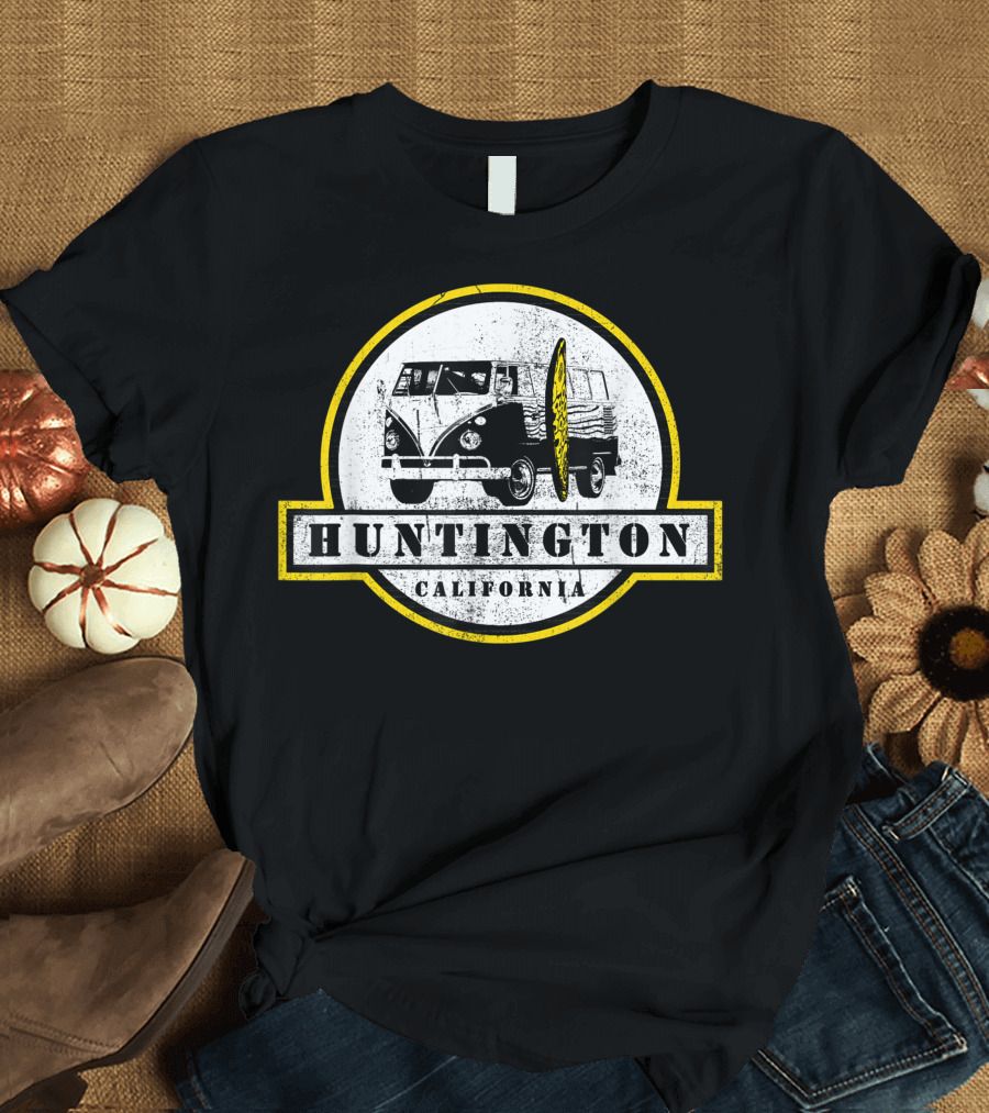Huntington California Vintage Van Surfboard Beach Scene T-Shirt