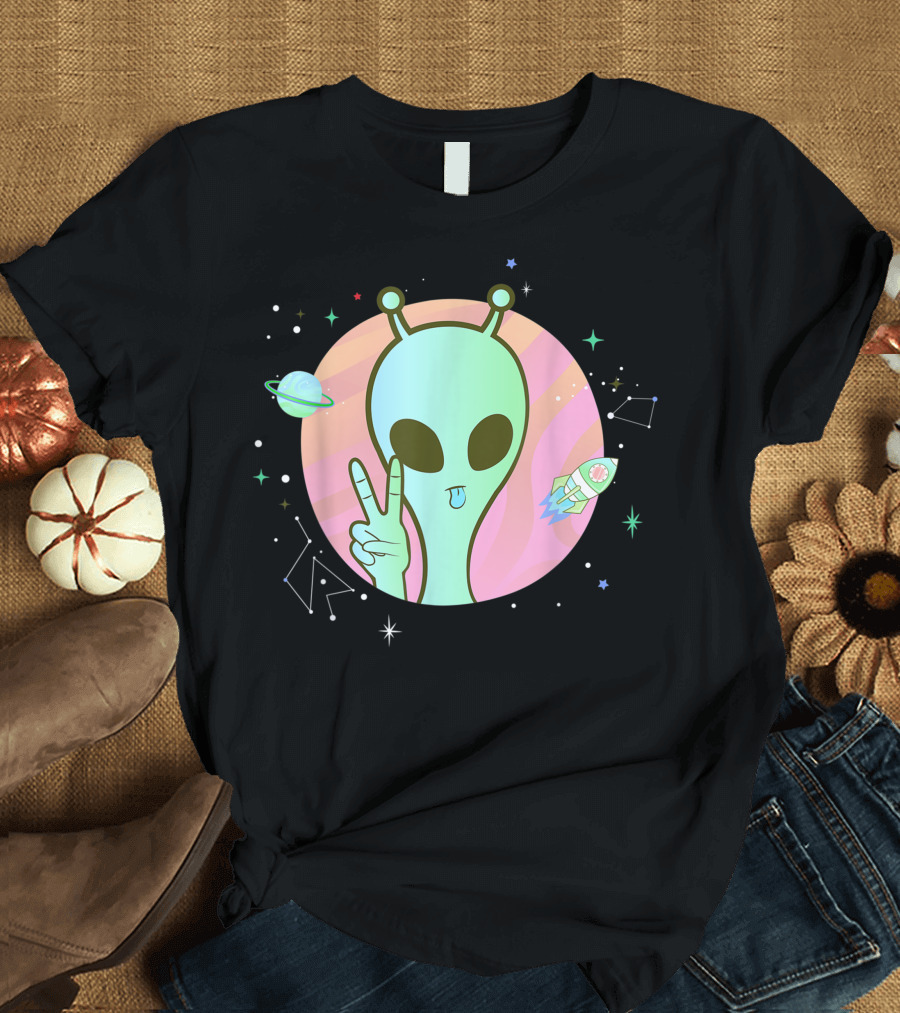 Peace Sign Hand Planet Stars UFO Trippy Cool Green Alien T-Shirt